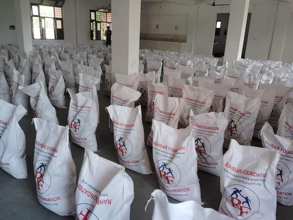 Ration Kit Distribution to Poor People 4